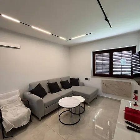 Srima Casa de Férias
